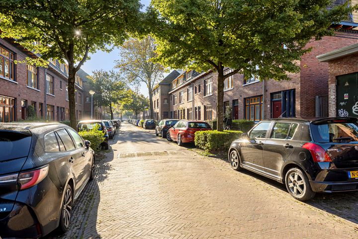 Bekijk foto 5 van Gerbrand Bakkerstraat 40-A