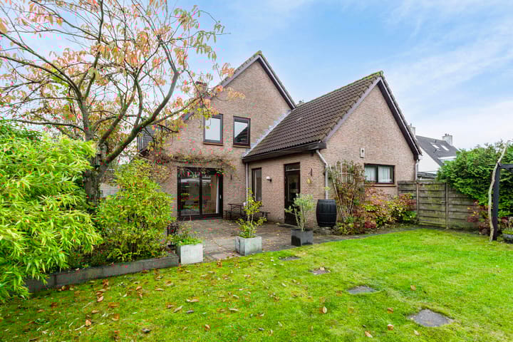 Foto 27 van Margrietlaan 34