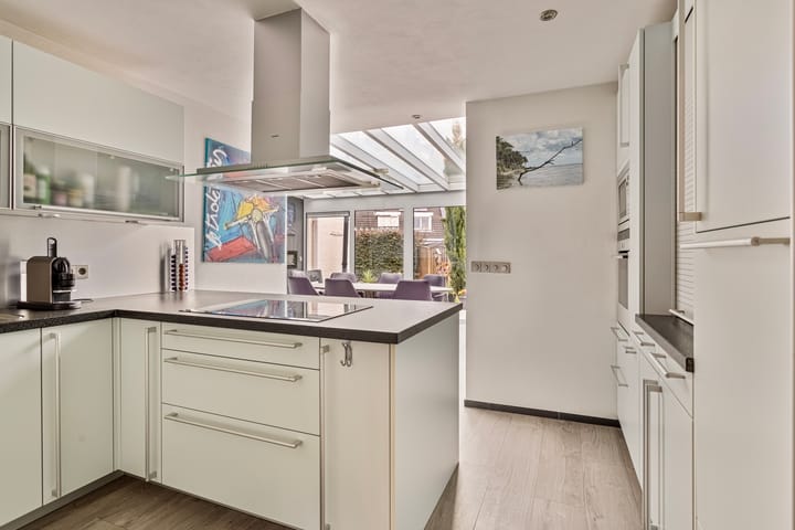 Foto 14 van Voltastraat 20