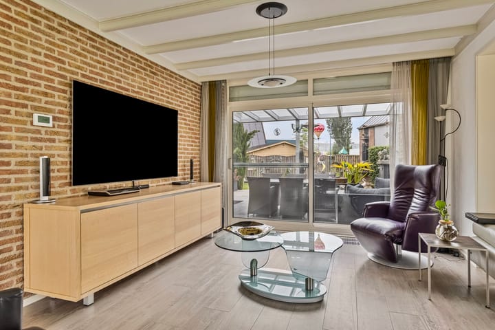 Foto 9 van Voltastraat 20