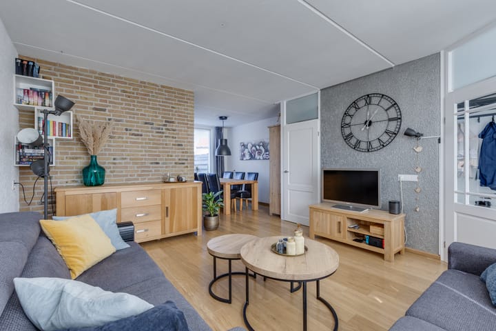 Foto 2 van Julianastraat 15