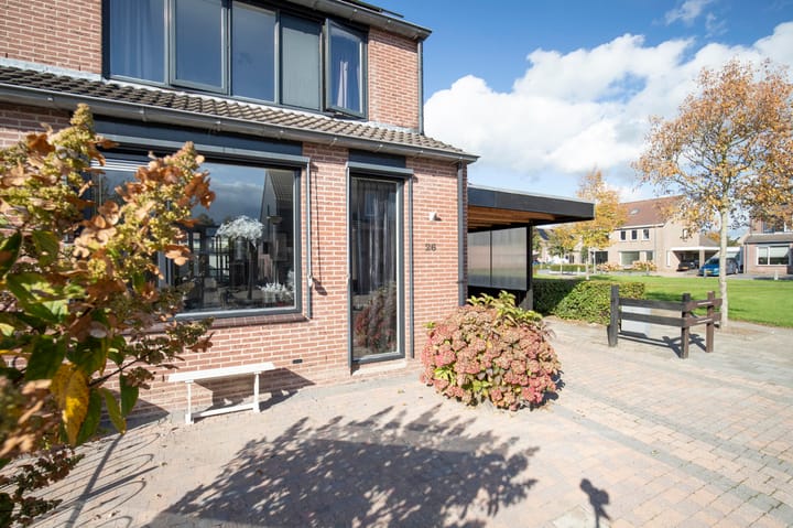 Foto 10 van Karwij 26