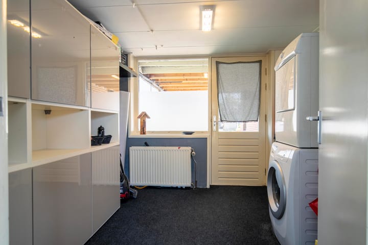 Foto 21 van Karwij 26