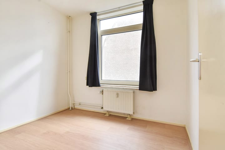 Foto 14 van 2e Messstraat 44