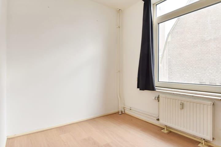 Foto 15 van 2e Messstraat 44