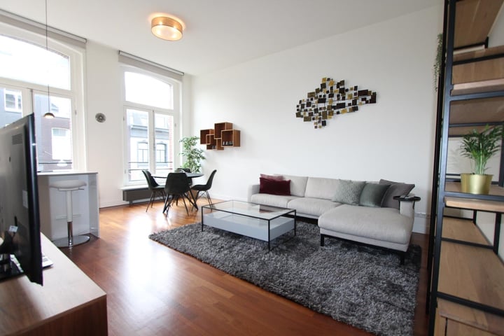 Van Baerlestraat 15-2