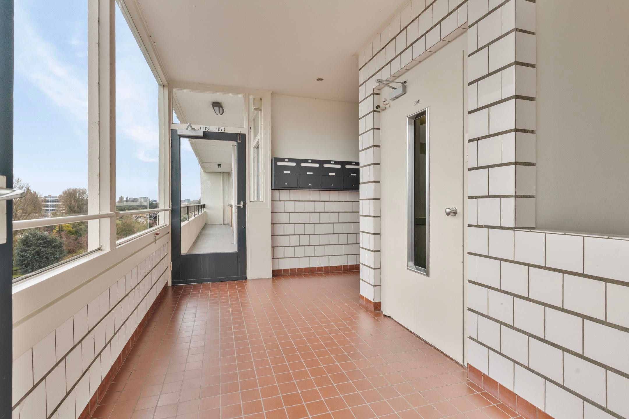 Foto 9 van Schouwenselaan 117