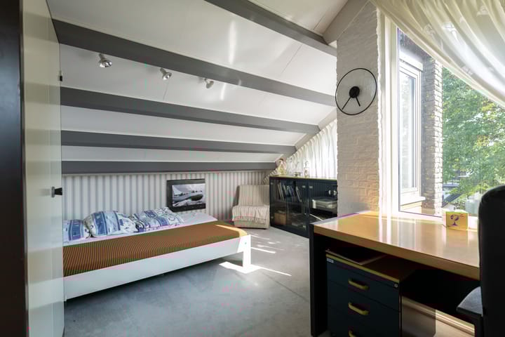 Photo 37 of Bastion 7