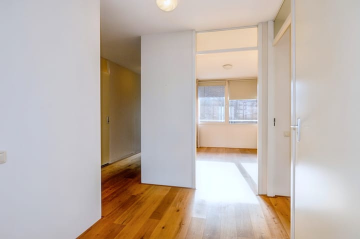 Photo 34 of Raamstraat 20-A