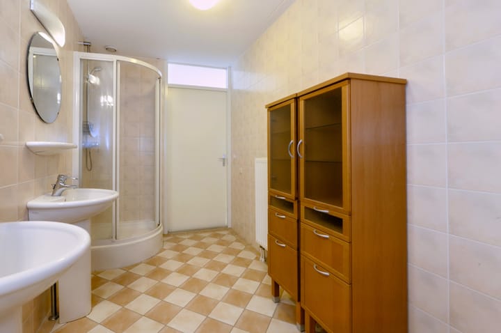 Photo 41 of Raamstraat 20-A