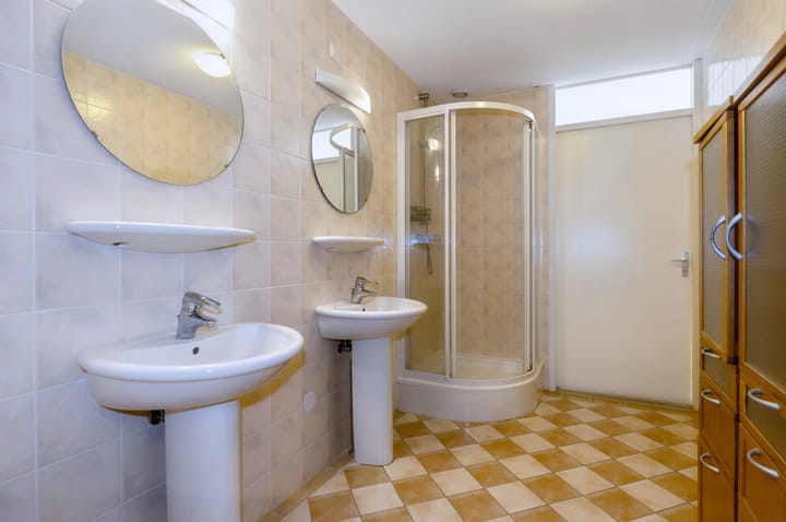 Photo 42 of Raamstraat 20-A