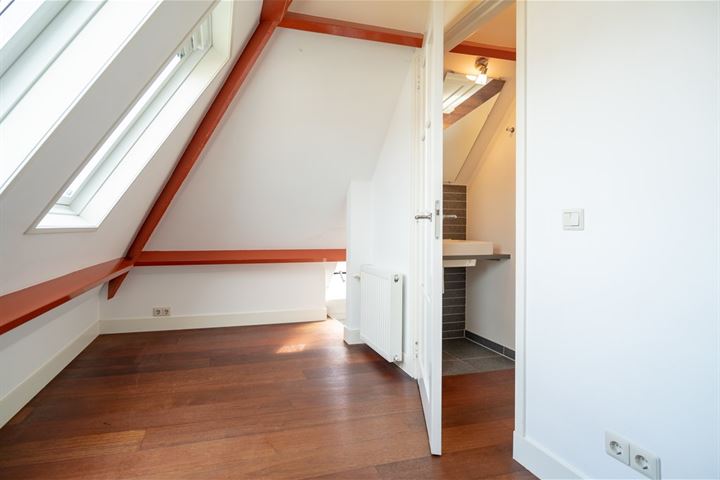 View photo 36 of Celebesstraat 23