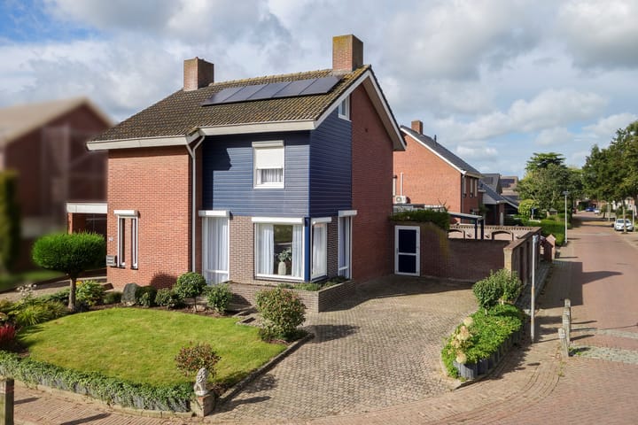 Foto 1 van Gouverneur Houbenstraat 40