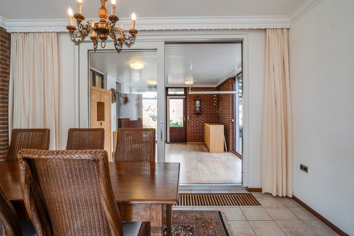 Foto 17 van Gouverneur Houbenstraat 40