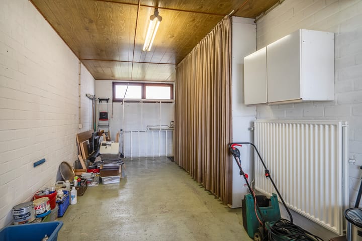 Foto 27 van Gouverneur Houbenstraat 40