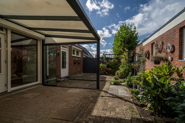 Foto 33 van Gouverneur Houbenstraat 40