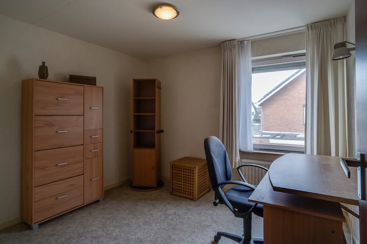 Foto 48 van Gouverneur Houbenstraat 40