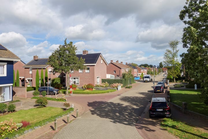 Foto 55 van Gouverneur Houbenstraat 40