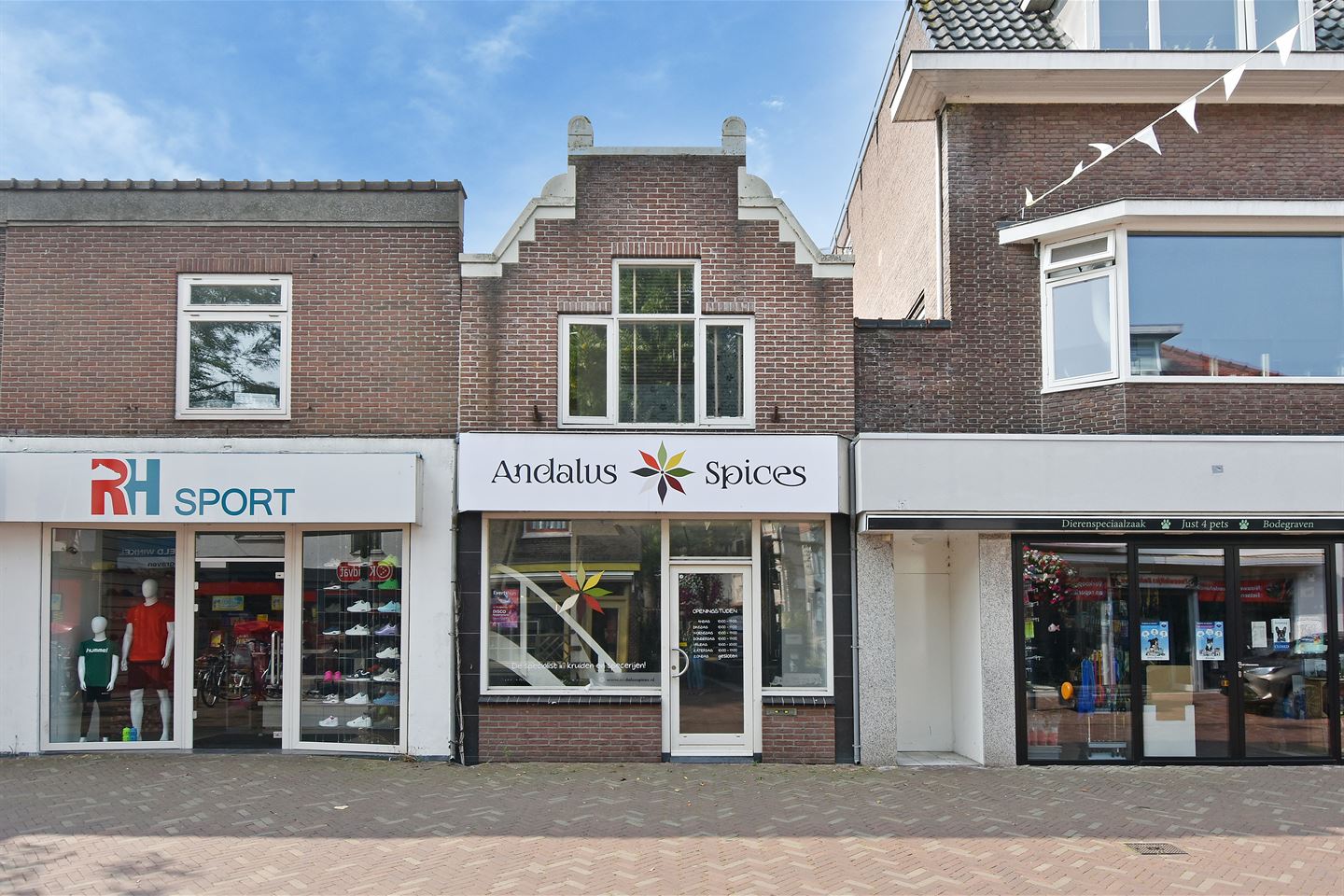 Bekijk foto 2 van Kerkstraat 12