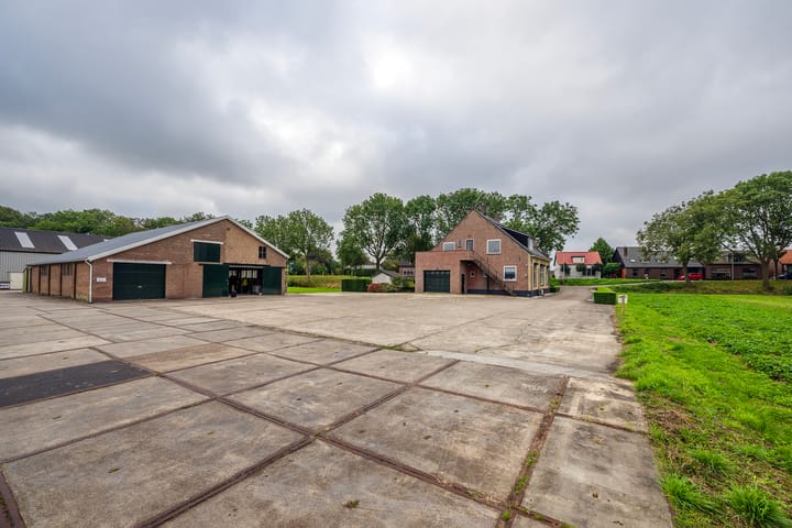 Photo 44 of Dorpsstraat 2