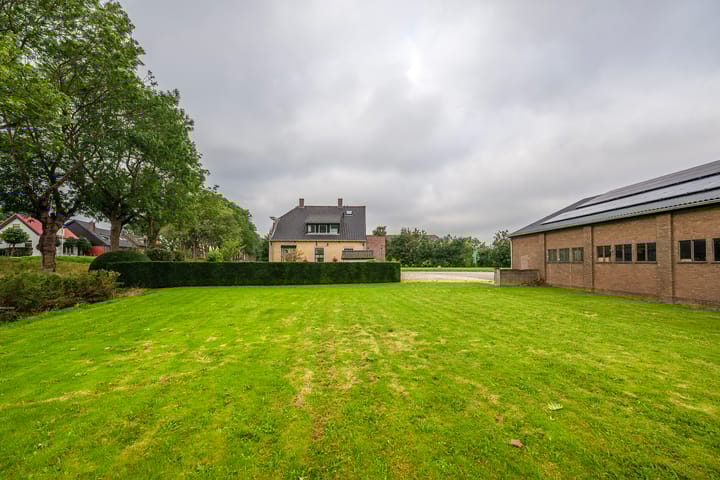 Photo 48 of Dorpsstraat 2