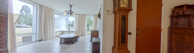 View 360° photo of Woonkamer of Gouverneur Houbenstraat 40