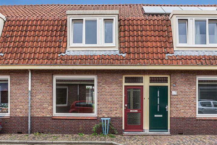 View photo 1 of Papaverstraat 25