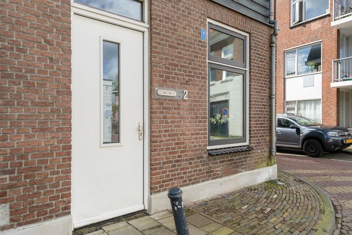 Bekijk foto 45 van Van Marumstraat 2