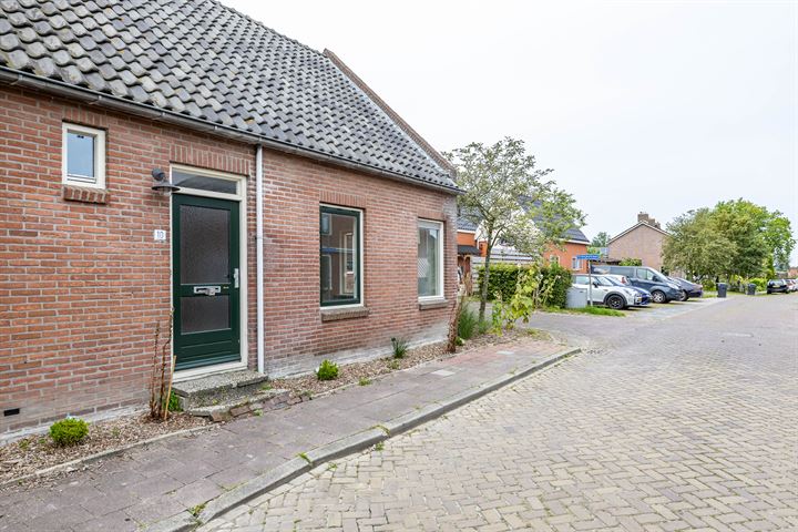 Bekijk foto 3 van Oosterstraat 10