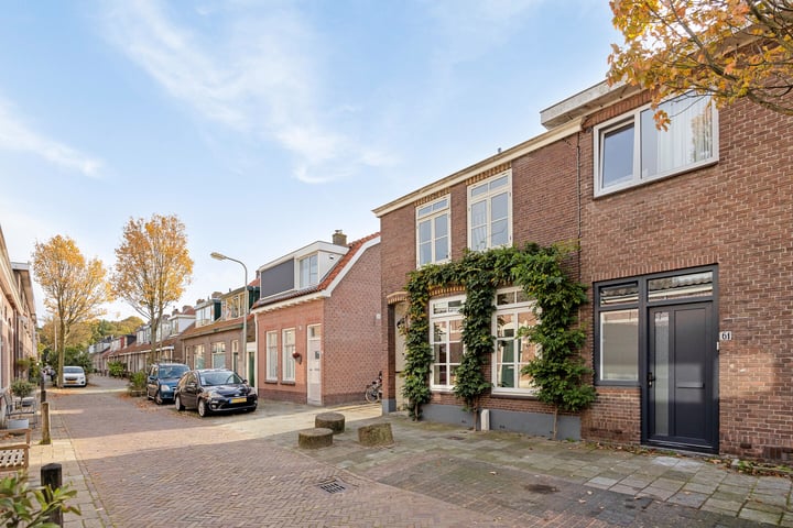 View photo 4 of Bijdorpstraat 59