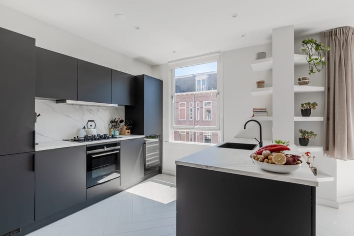 Foto 5 van Eerste Helmersstraat 202-3