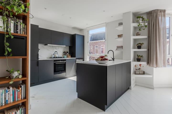 Foto 12 van Eerste Helmersstraat 202-3