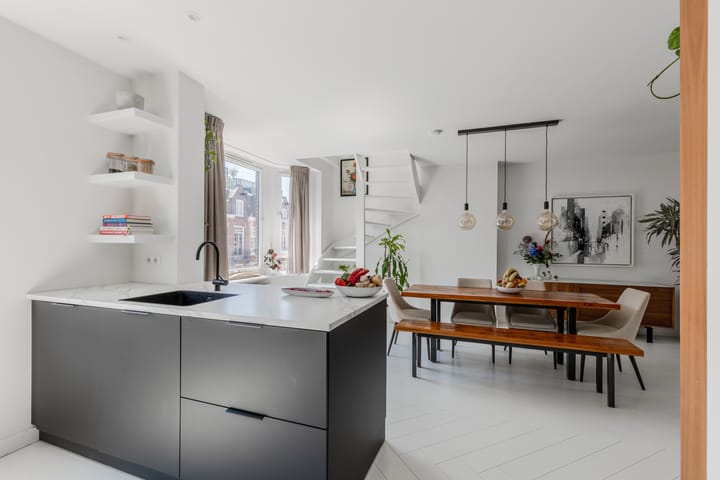 Foto 13 van Eerste Helmersstraat 202-3