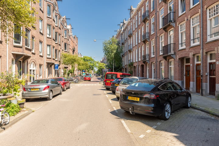 View photo 35 of Eerste Helmersstraat 202-3