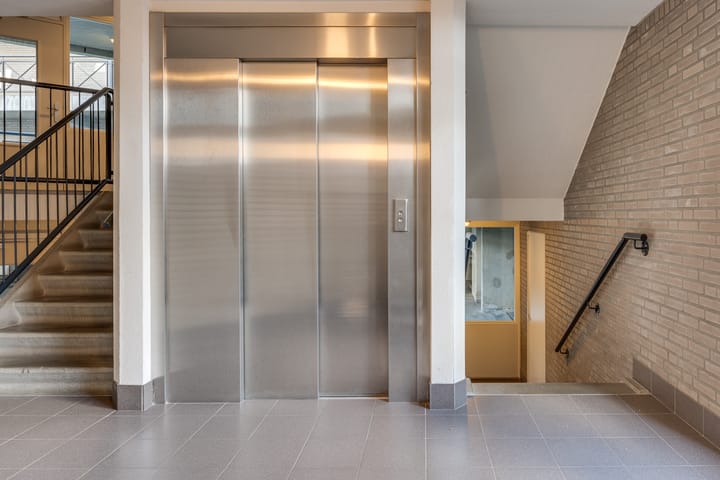 Foto 8 van Emile Zolaplein 4