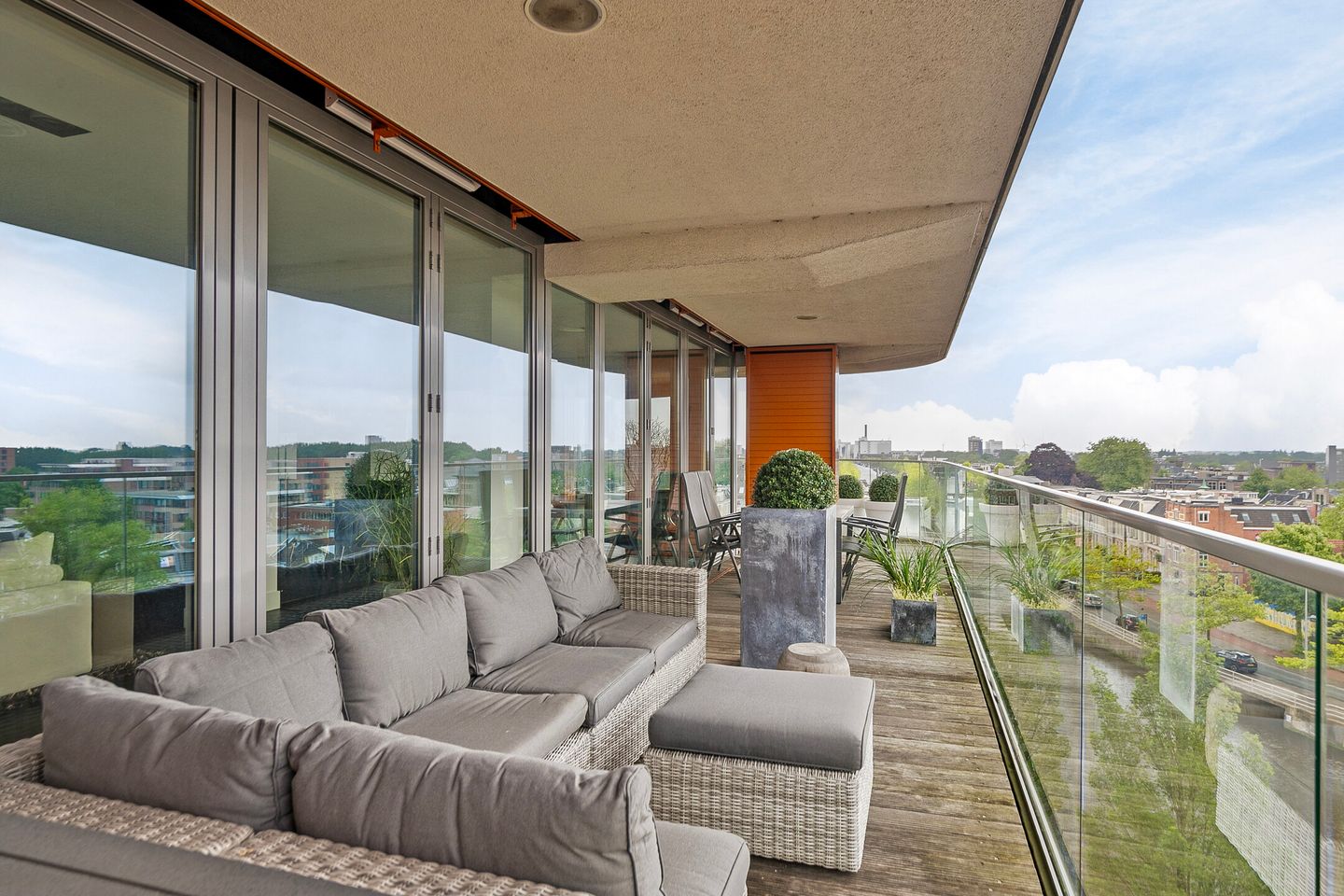 Photo 20 of Nieuweweg 1-F