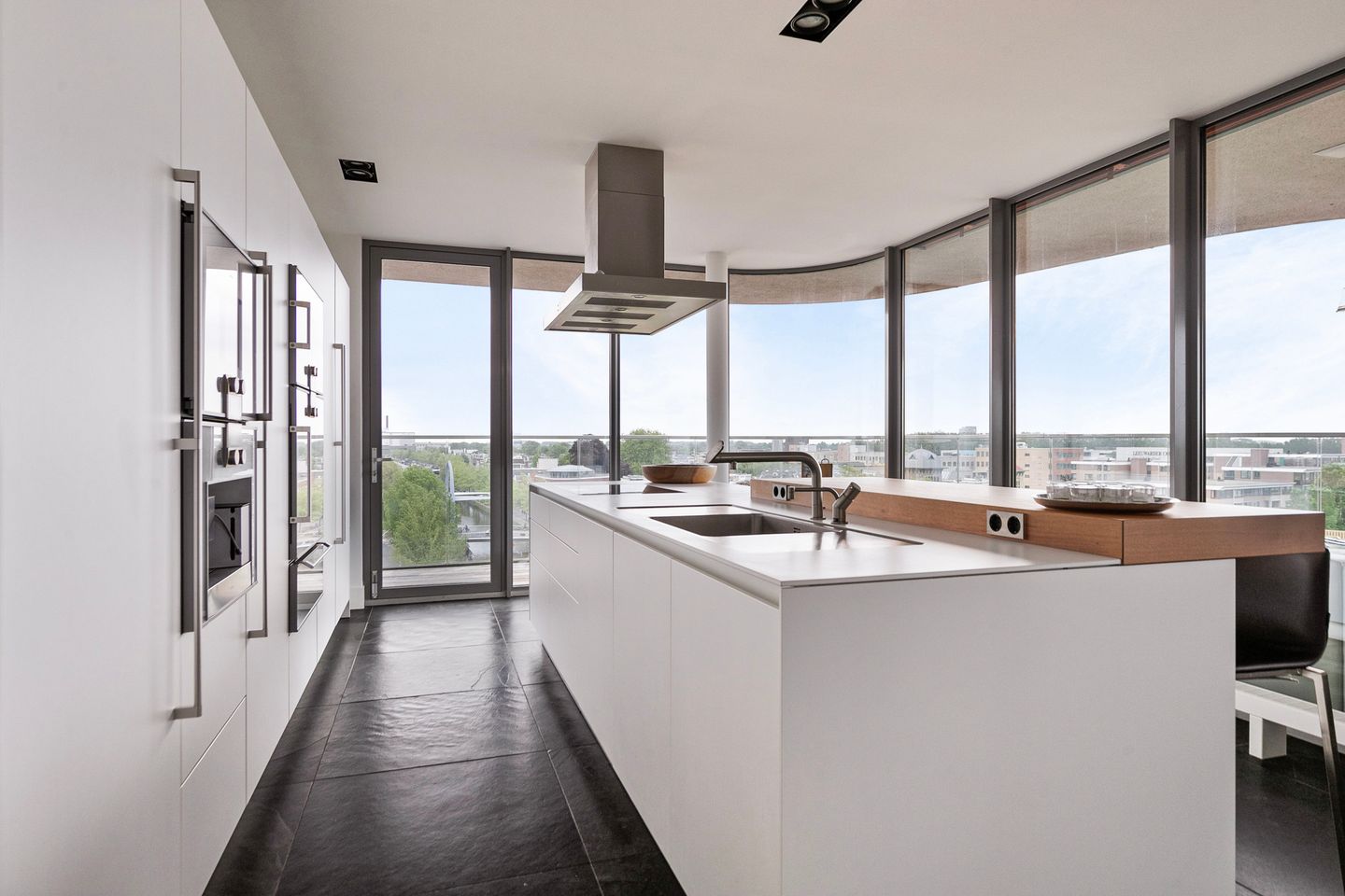 Photo 25 of Nieuweweg 1-F