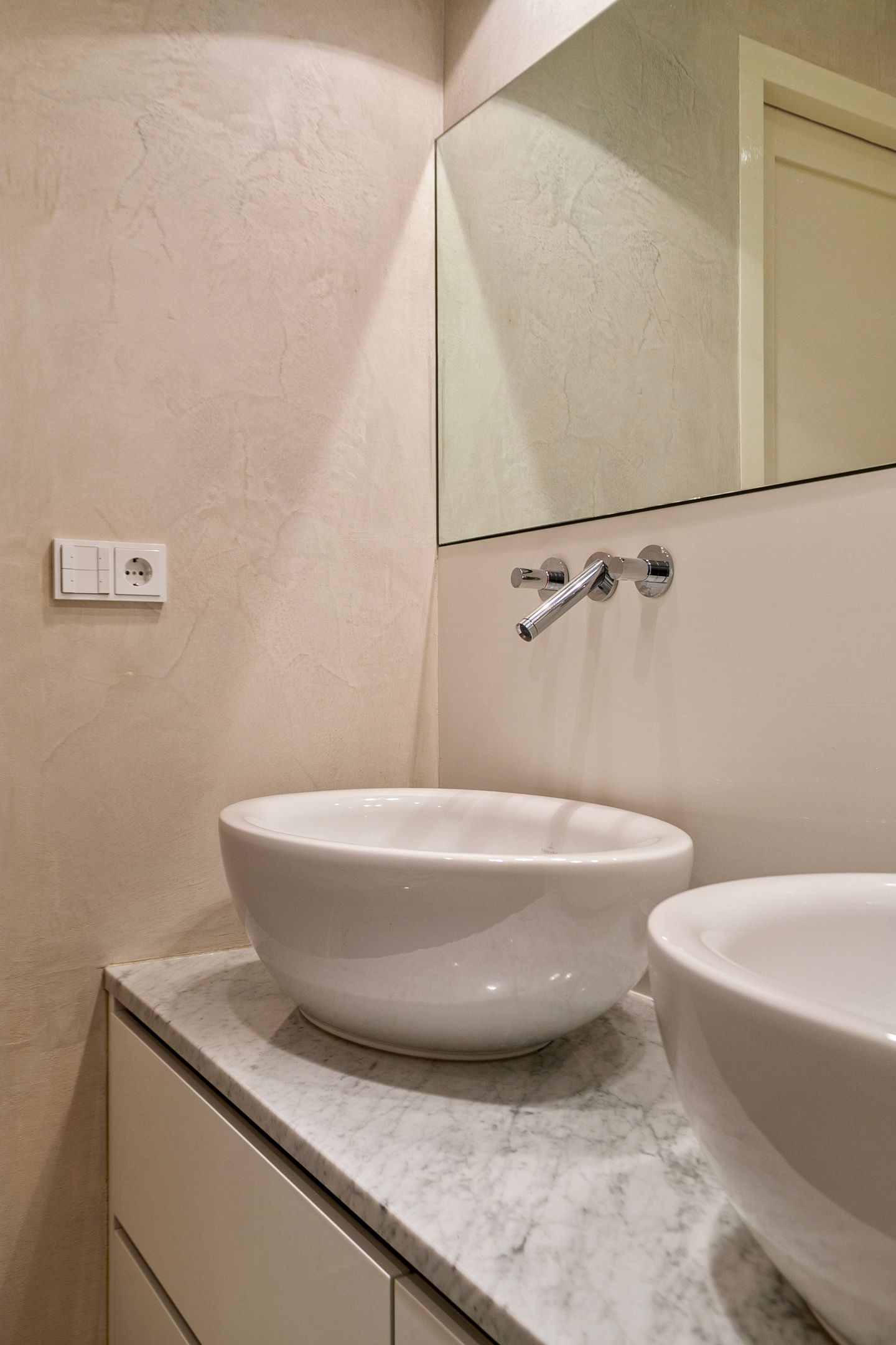 Photo 44 of Nieuweweg 1-F