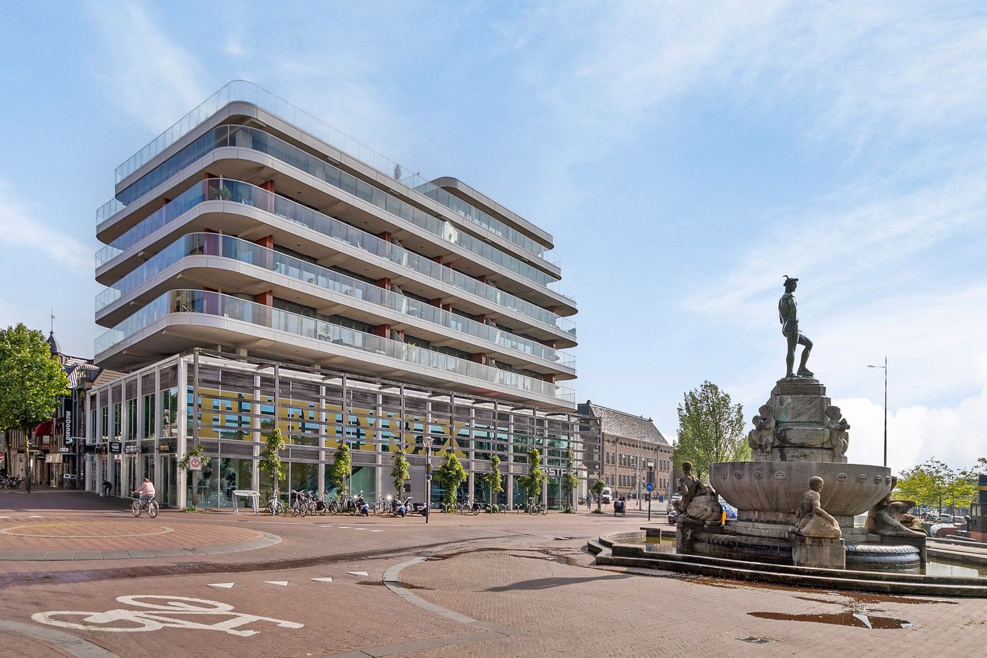 Photo 59 of Nieuweweg 1-F