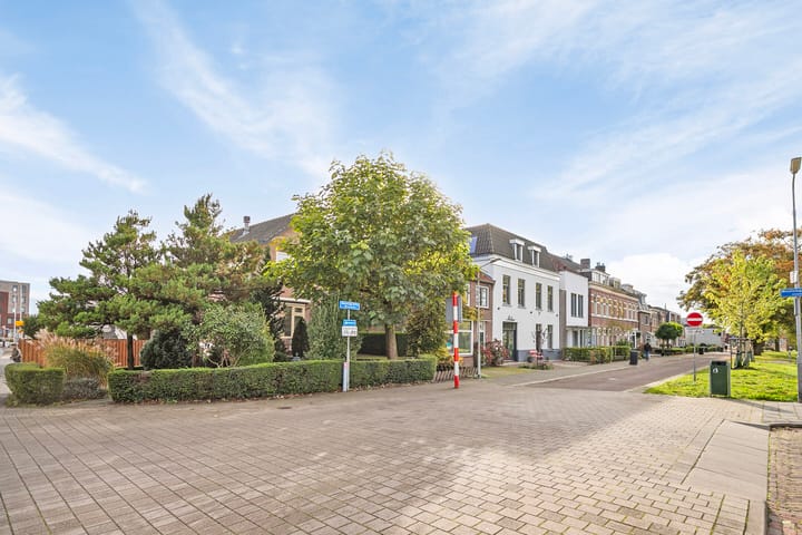 Foto 6 van Westsingel 14