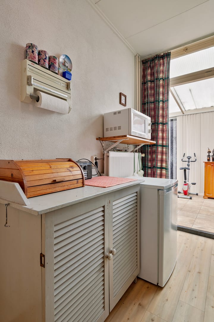 Foto 15 van Westsingel 14