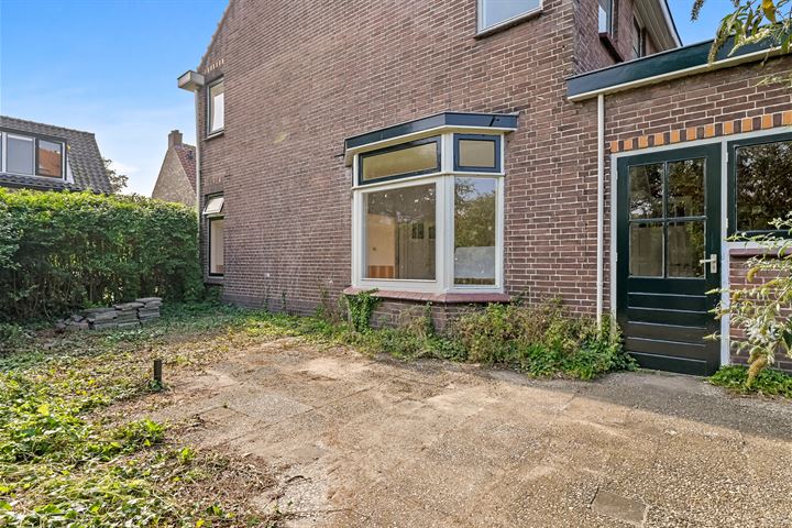 View photo 2 of Bijdorpstraat 28