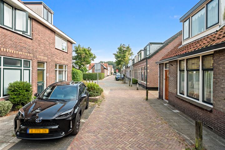 View photo 5 of Bijdorpstraat 28