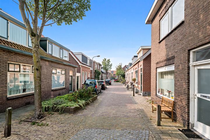 Bekijk foto 33 van Bijdorpstraat 28