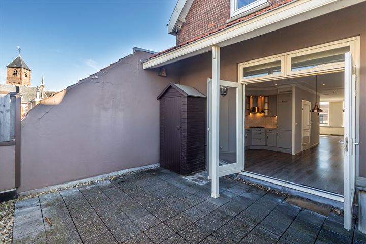 Bekijk foto 2 van Prins Hendrikstraat 18