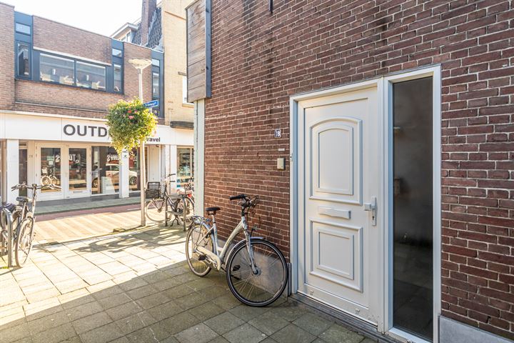 Bekijk foto 23 van Prins Hendrikstraat 18