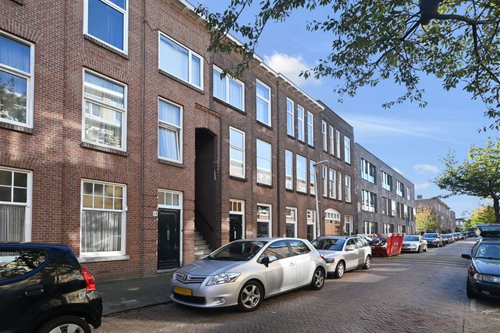 Bekijk foto 35 van Abeelstraat 24