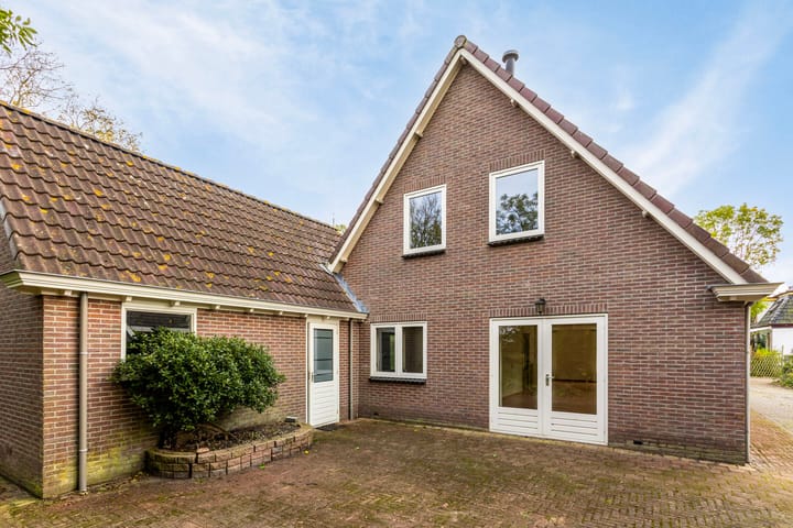 Foto 3 van Kamphússtrjitte 2