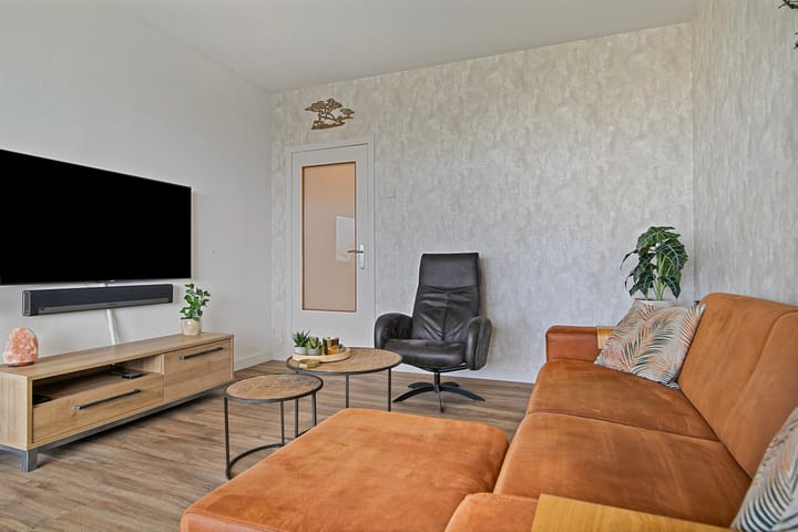 Foto 8 van Leyweg 128-A