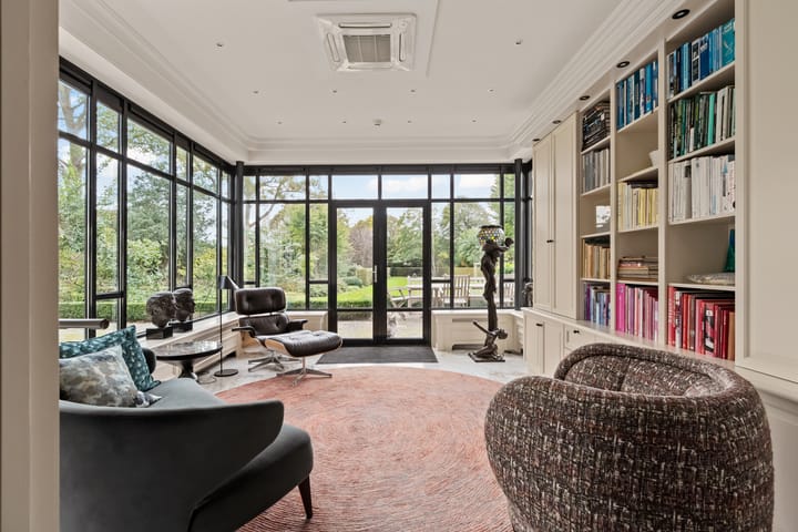 Foto 18 van Lindenplein 1